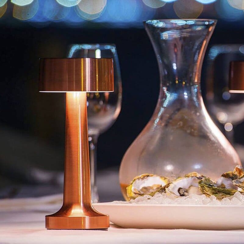Luminária de Mesa LED Retrô Recarregável com Controle de Intensidade Decora Lar